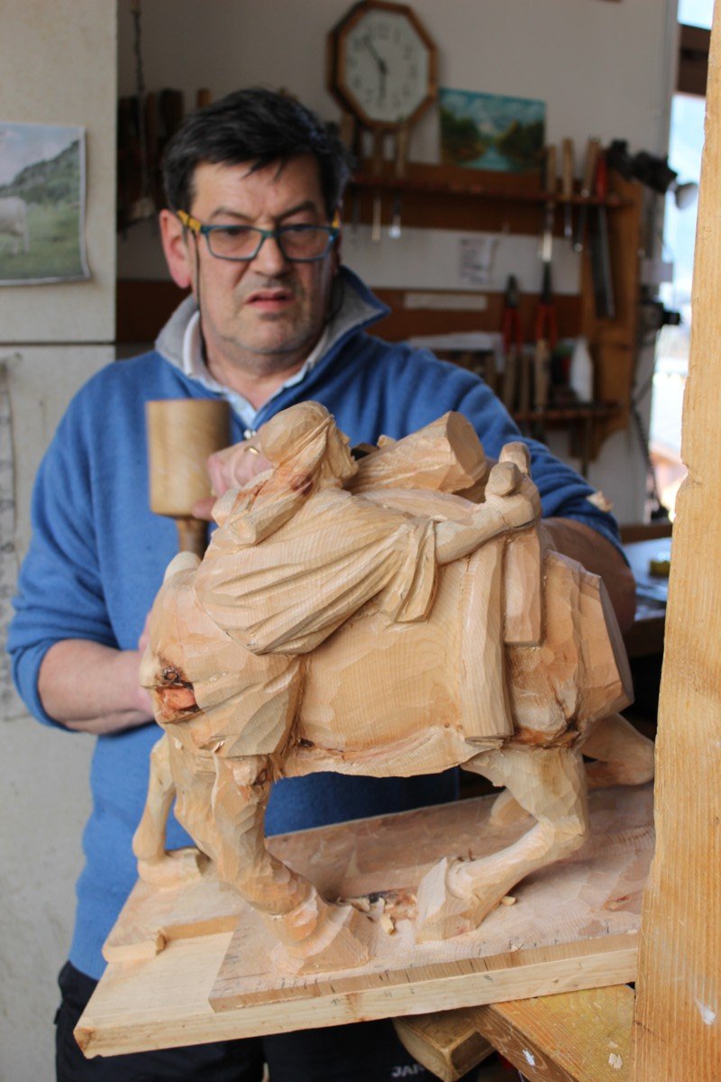 Scolpire il legno