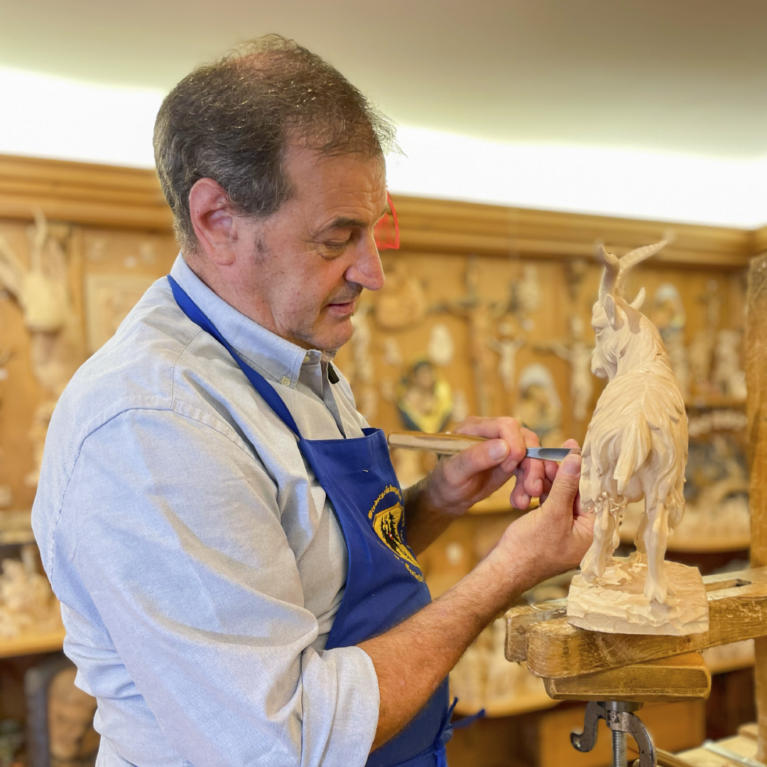 Silvano Zeni, scultore del legno
